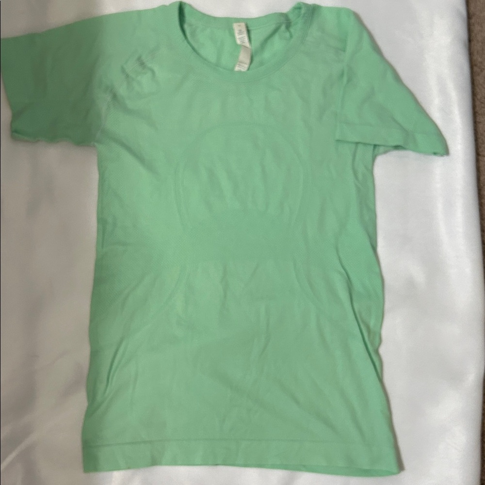 lululemon athletica Swiftly Tech Mint Green Short Sleeve Tee